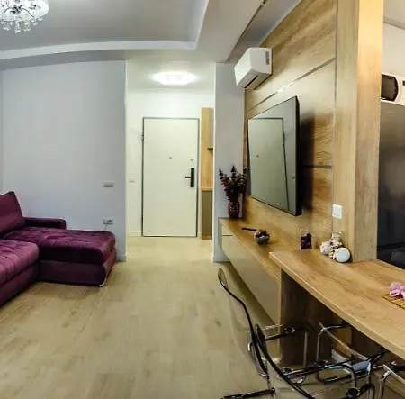 Purple Luxury On * Mamaia